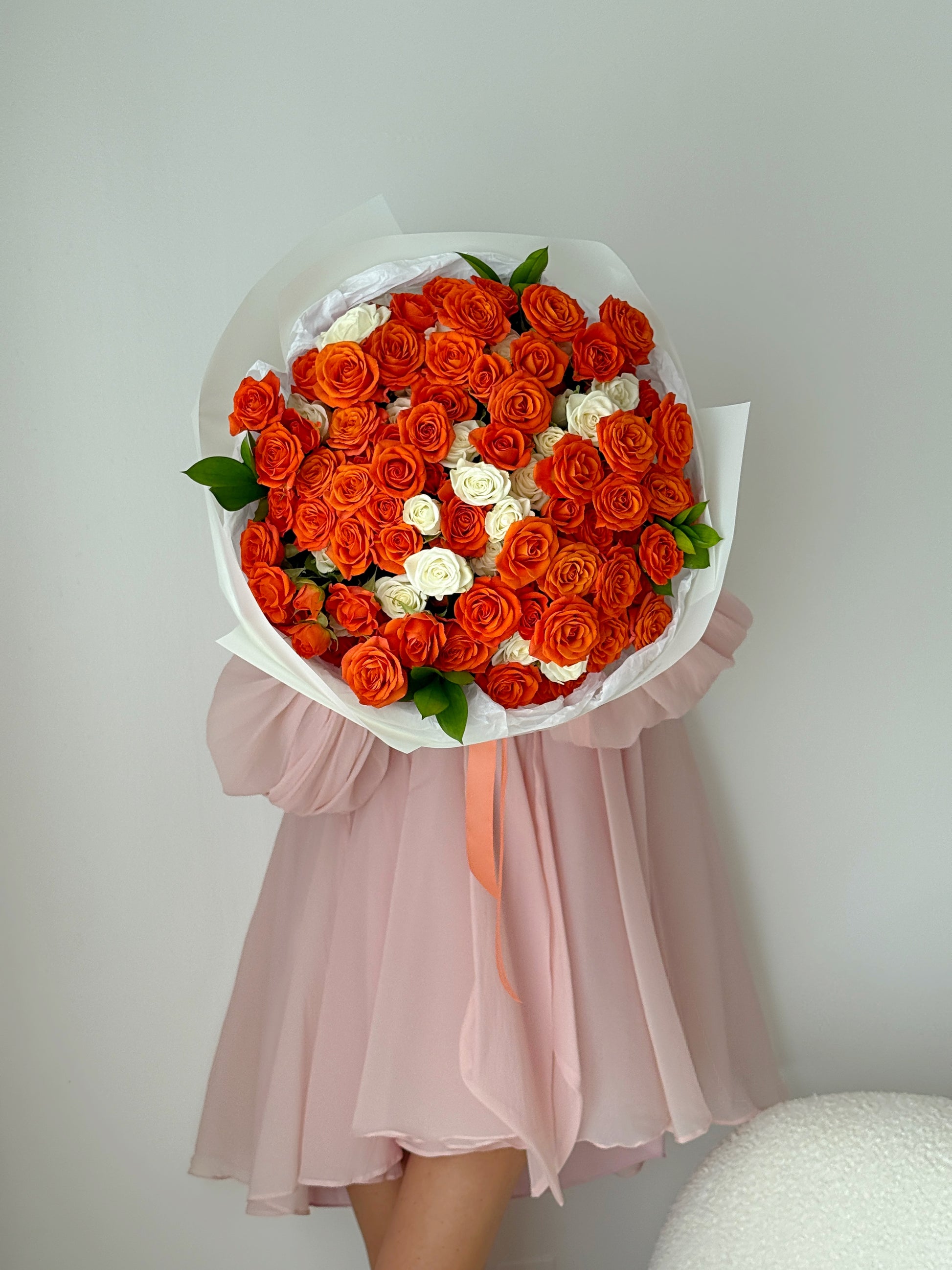 Orange And White Spray Rose Flower Bouquet - Miami Flower Store Same-Day Delivery Fort Lauderdale Brickell Aventura Las Olas Hallendale Beach Hollywood Sunny Isles