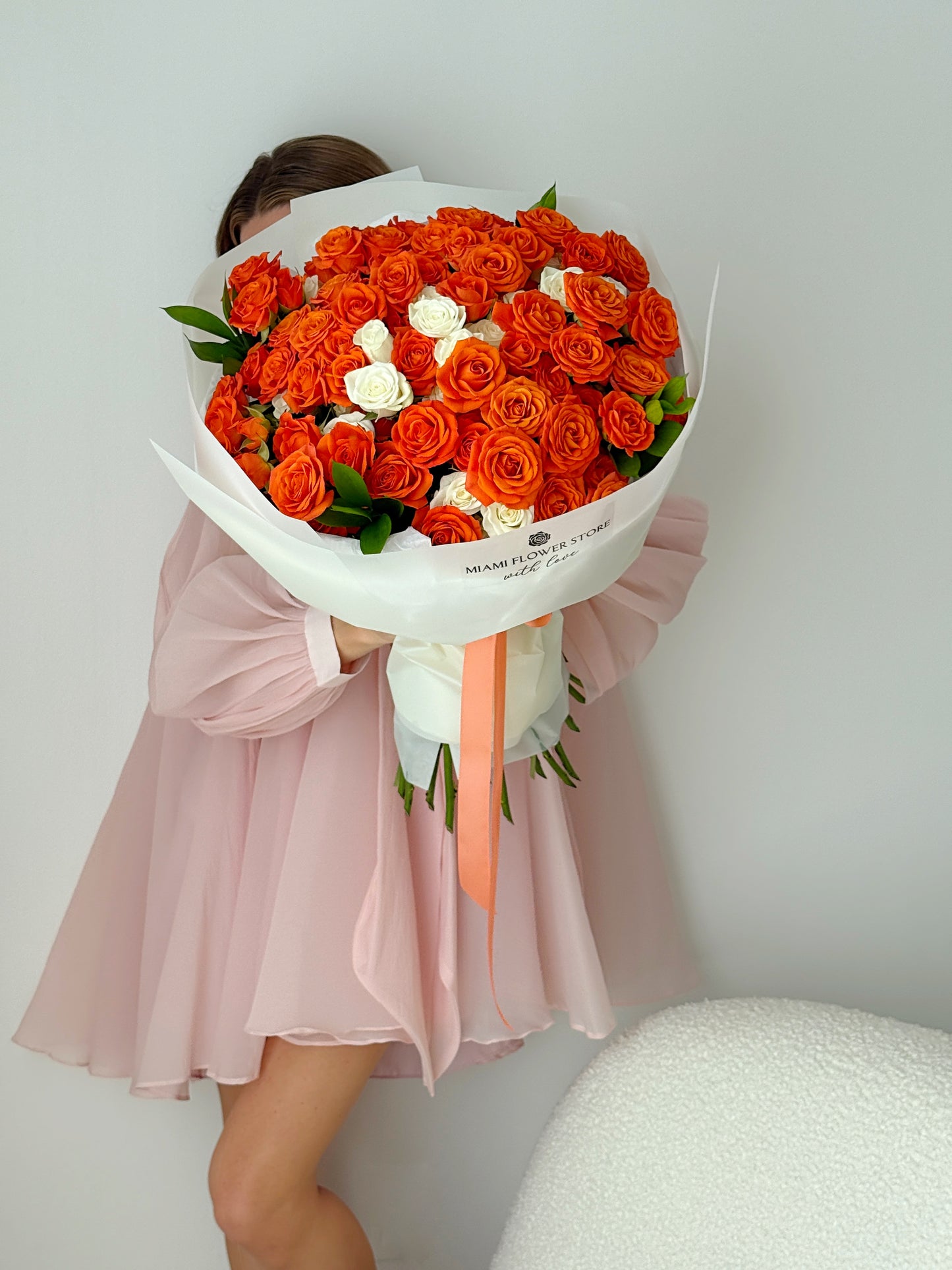 Orange And White Spray Rose Flower Bouquet - Miami Flower Store Same-Day Delivery Fort Lauderdale Brickell Aventura Las Olas Hallendale Beach Hollywood Sunny Isles