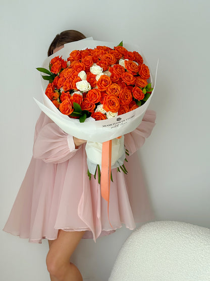 Orange And White Spray Rose Flower Bouquet - Miami Flower Store Same-Day Delivery Fort Lauderdale Brickell Aventura Las Olas Hallendale Beach Hollywood Sunny Isles