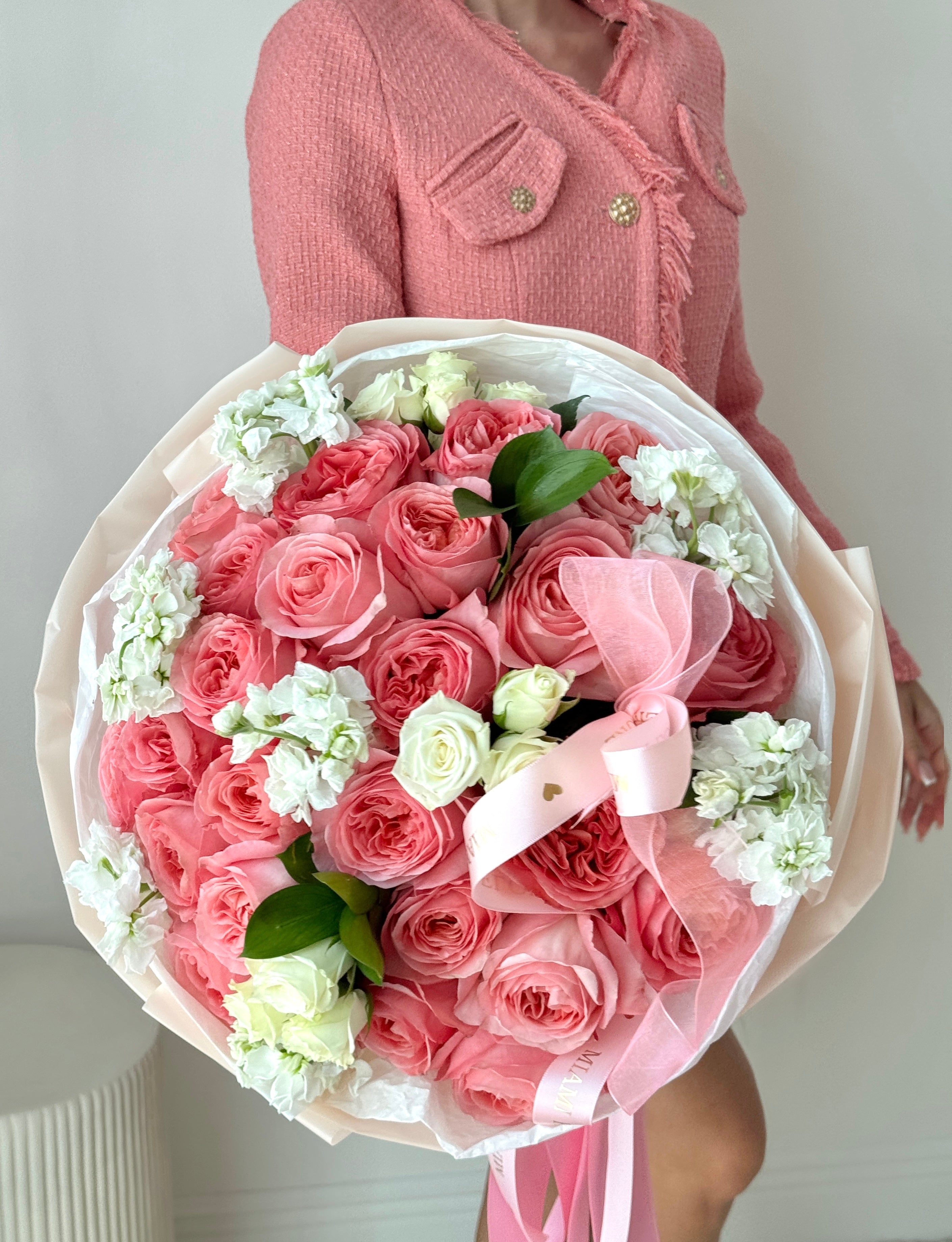 Pink Expression Rose Bouquet With Mattiola | Miami