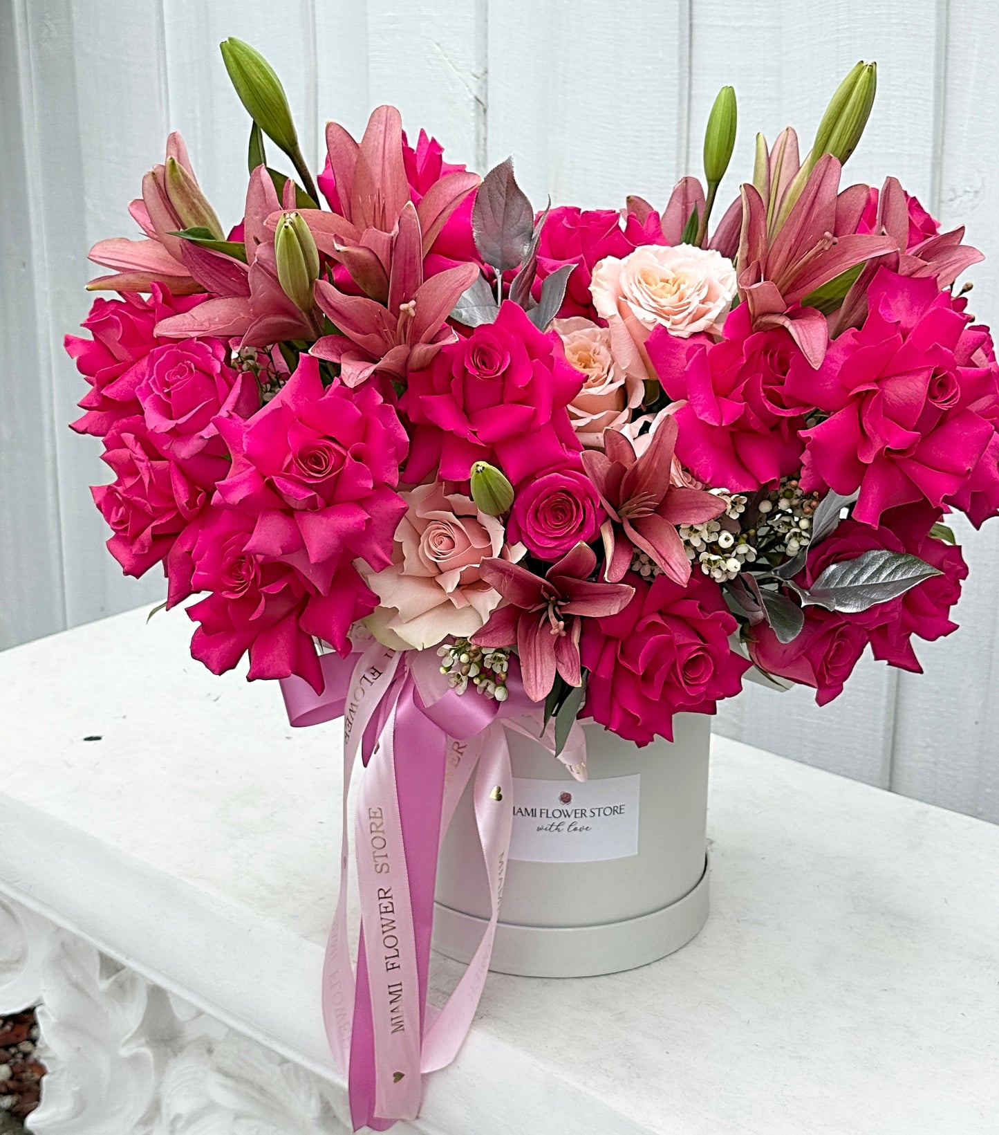 Lilies And Hot Pink Roses In A Box - Miami Flower Store Same-Day Delivery Fort Lauderdale Brickell Aventura Las Olas Hallendale Beach Hollywood Sunny Isles