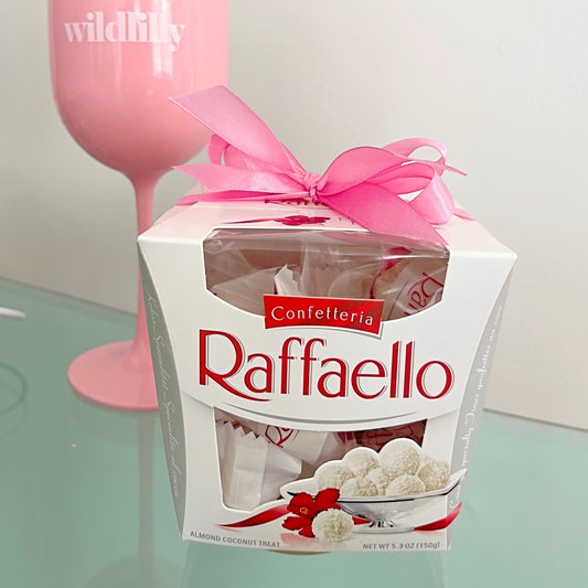 Raffaello Confetteria Chocolate Hazelnut Candy 5.3 Oz. (150g) - Miami Flower Store Delivery Fort Lauderdale