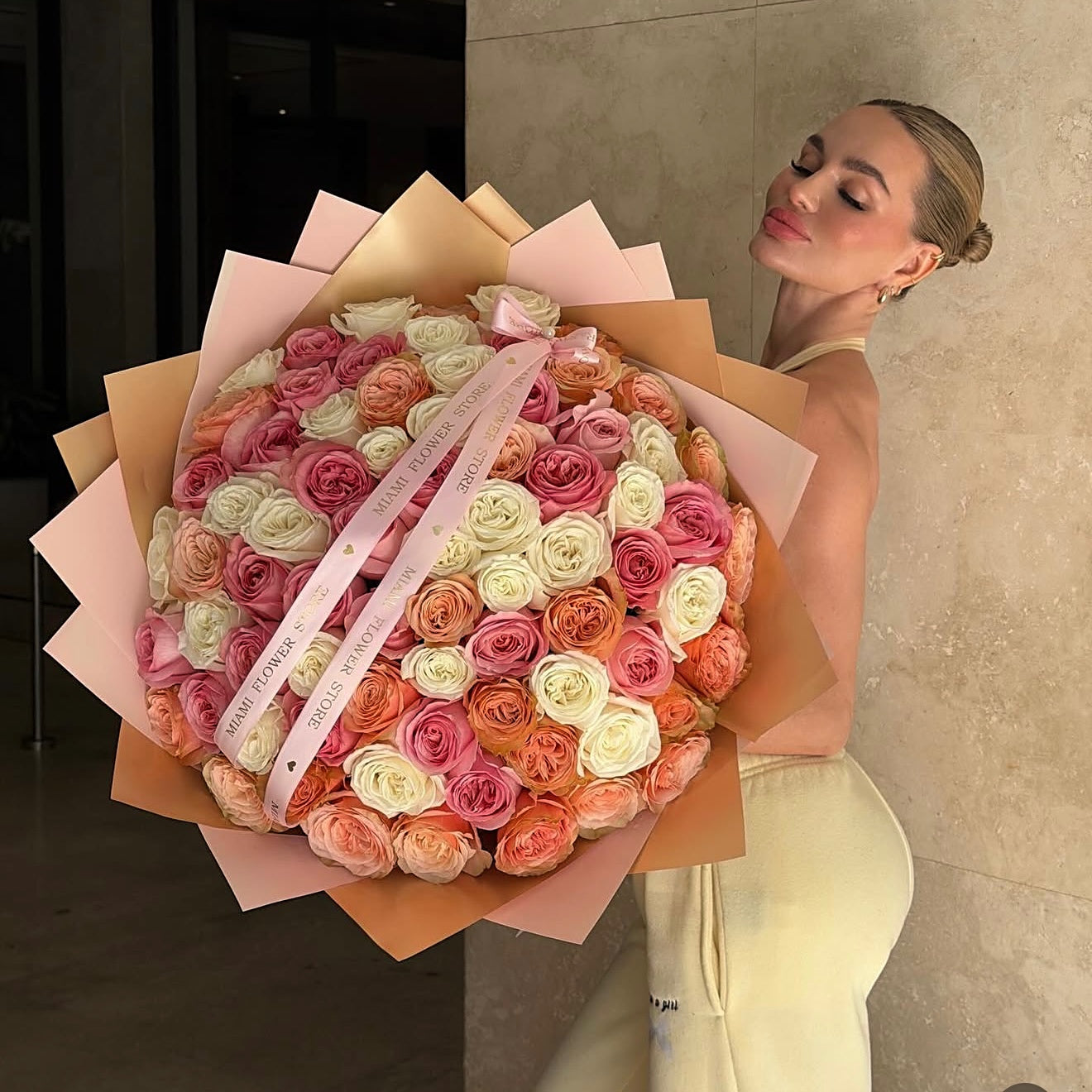 75 Pink & White Garden Rose Flower Bouquet - Miami Flower Store Same-Day Delivery Fort Lauderdale Brickell Aventura Las Olas Hallendale Beach Hollywood Sunny Isles