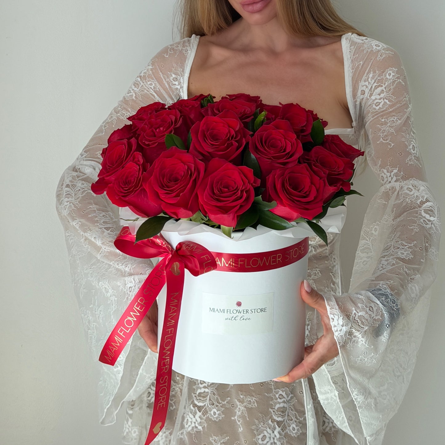 Red Roses Flower Bouquet In Box - Miami Flower Store Same-Day Delivery Fort Lauderdale Brickell Aventura Las Olas Hallendale Beach Hollywood Sunny Isles