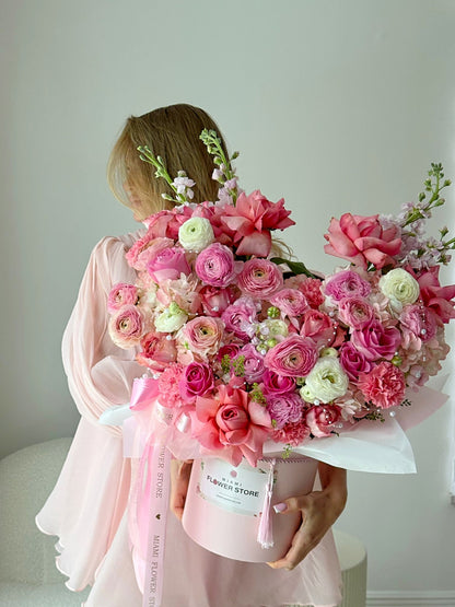 Roses & Ranunculus Heart Shaped Mix Flower Bouquet In A Box - Miami Flower Store Delivery Fort Lauderdale