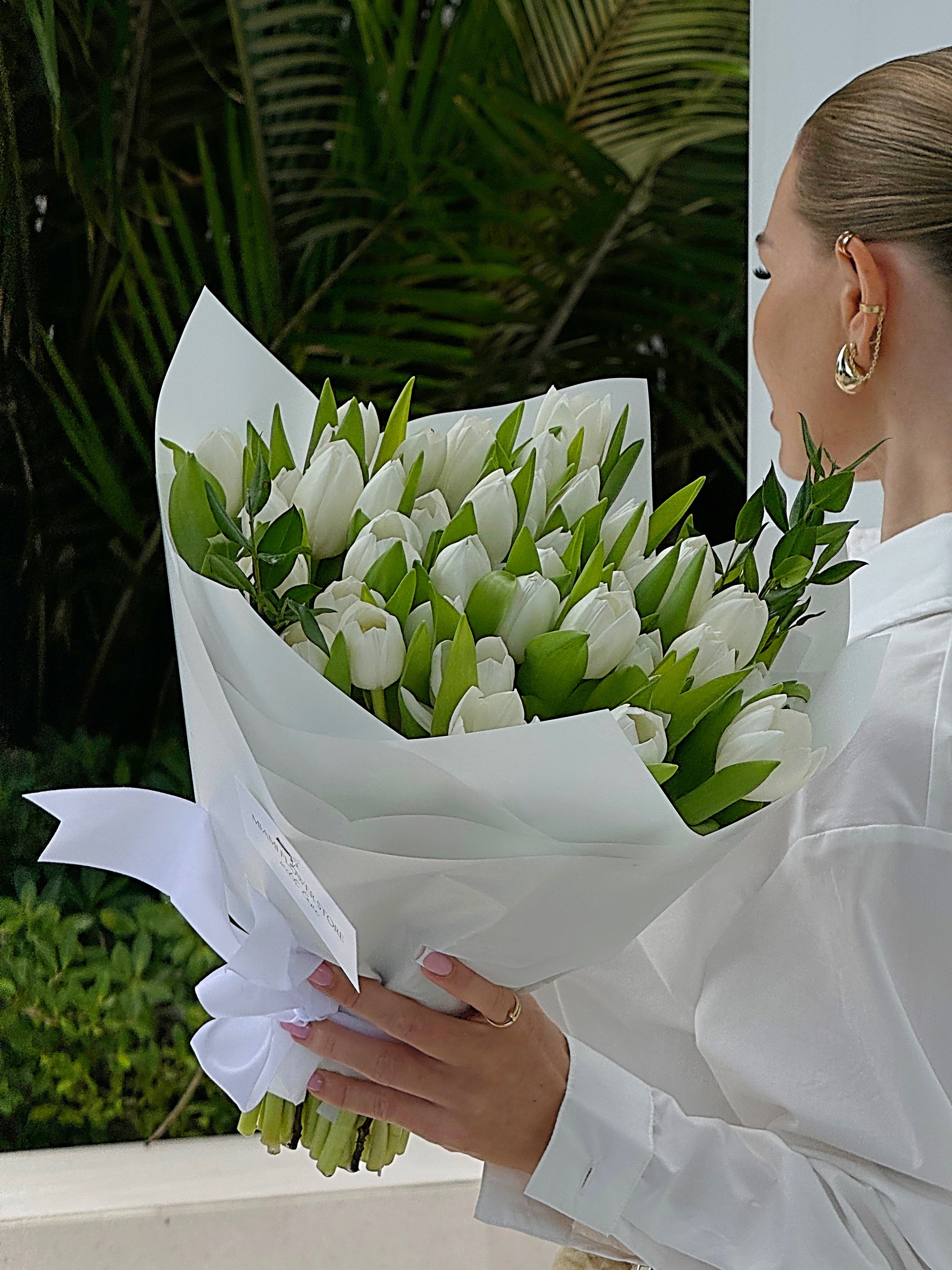 50 White Tulip Hand Flower Bouquet - Miami Flower Store Same-Day Delivery Fort Lauderdale Brickell Aventura Las Olas Hallendale Beach Hollywood Sunny Isles