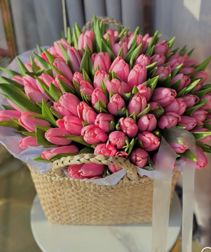 100 Tulips Flower Bouquet In A Basket - Miami Flower Store Same-Day Delivery Fort Lauderdale Brickell Aventura Las Olas Hallendale Beach Hollywood Sunny Isles