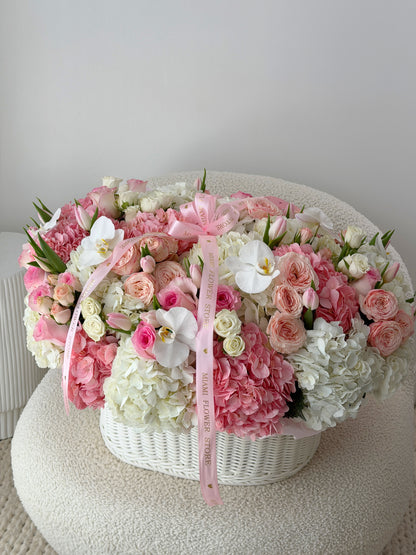Large Flower Basket With Hydrangea, Roses, Orchids - Miami Flower Store Same-Day Delivery Fort Lauderdale Brickell Aventura Las Olas Hallendale Beach Hollywood Sunny Isles