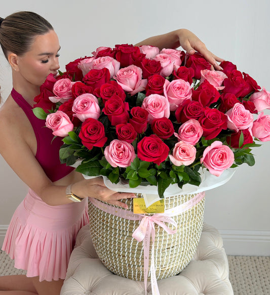 Luxury Pink & Red Rose Basket In Miami/75 Rose Bouquet Long Stem - Miami Flower Store Same-Day Delivery Fort Lauderdale Brickell Aventura Las Olas Hallendale Beach Hollywood Sunny Isles