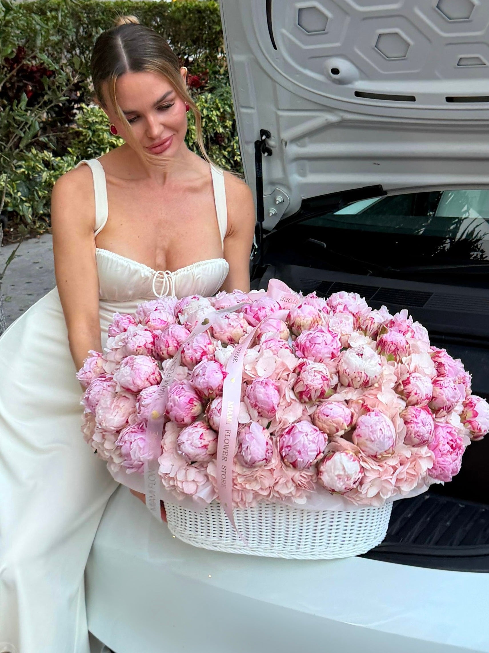 Pink Peonies Flower Basket - Miami Flower Store Same-Day Delivery Fort Lauderdale Brickell Aventura Las Olas Hallendale Beach Hollywood Sunny Isles