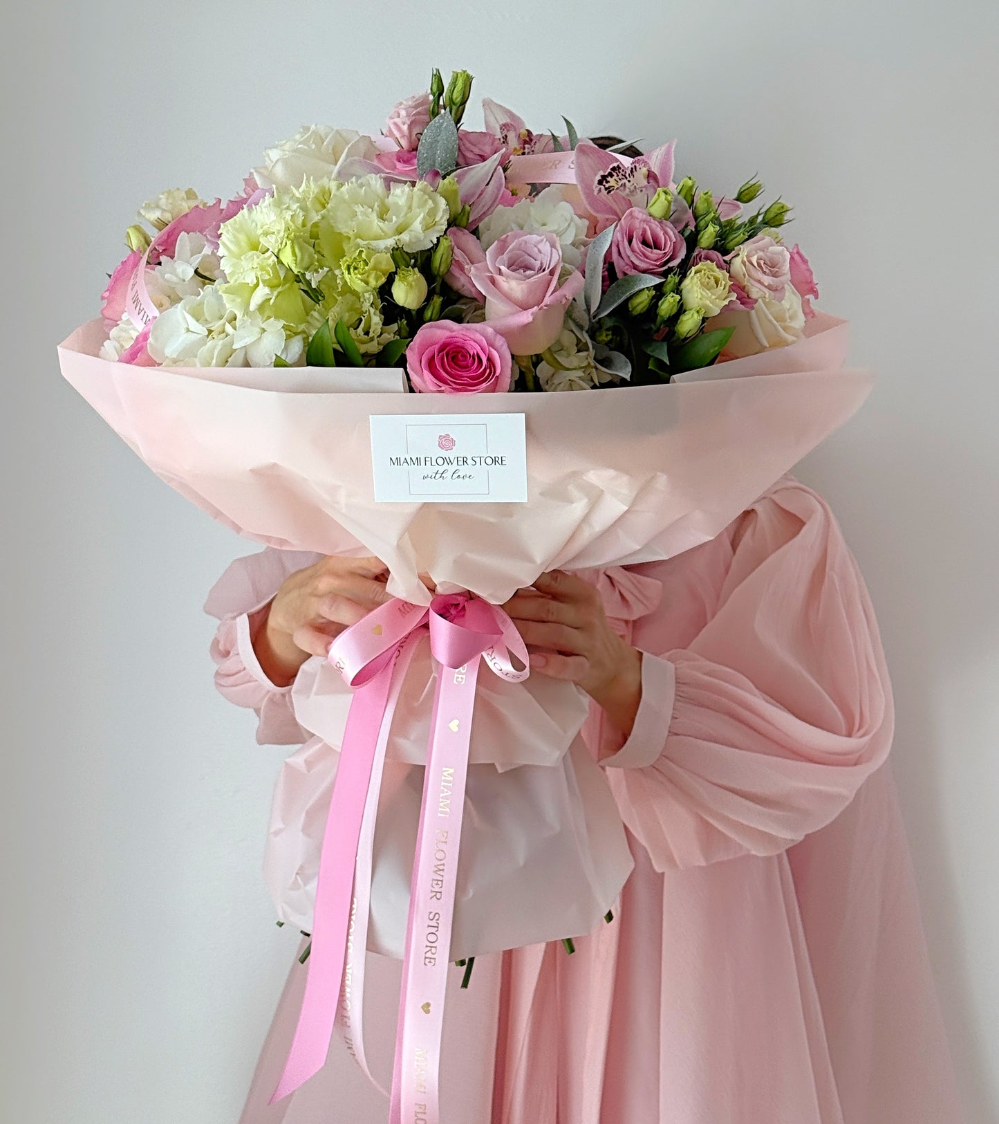 Pink & White Hydrangea Flower Bouquet With Roses & Spray Roses - Miami Flower Store Same-Day Delivery Fort Lauderdale Brickell Aventura Las Olas Hallendale Beach Hollywood Sunny Isles