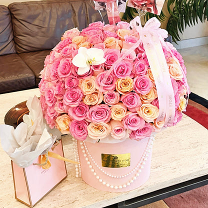 100 Multicolored Rose Flower Bouquet In A HatBox/ Colored Roses - Miami Flower Store Same-Day Delivery Fort Lauderdale Brickell Aventura Las Olas Hallendale Beach Hollywood Sunny Isles