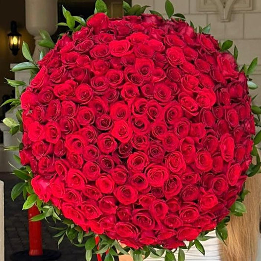 200 Red Rose Flower Bouquet With Greens - Miami Flower Store Delivery Fort Lauderdale