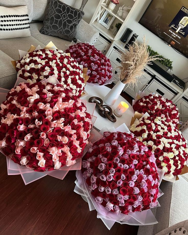 75 Red & White Rose Classic Flower Bouquet - Miami Flower Store Same-Day Delivery Fort Lauderdale Brickell Aventura Las Olas Hallendale Beach Hollywood Sunny Isles