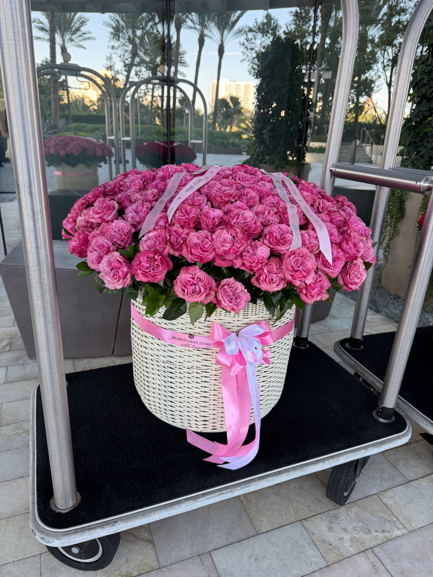 Pink Roses Flower Basket - Miami Flower Store Same-Day Delivery Fort Lauderdale Brickell Aventura Las Olas Hallendale Beach Hollywood Sunny Isles