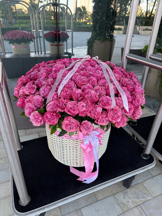 Pink Roses Flower Basket - Miami Flower Store Same-Day Delivery Fort Lauderdale Brickell Aventura Las Olas Hallendale Beach Hollywood Sunny Isles