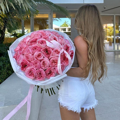 Luxurious Rose Flower Bouquet "Pink Expression" - Miami Flower Store Delivery Fort Lauderdale