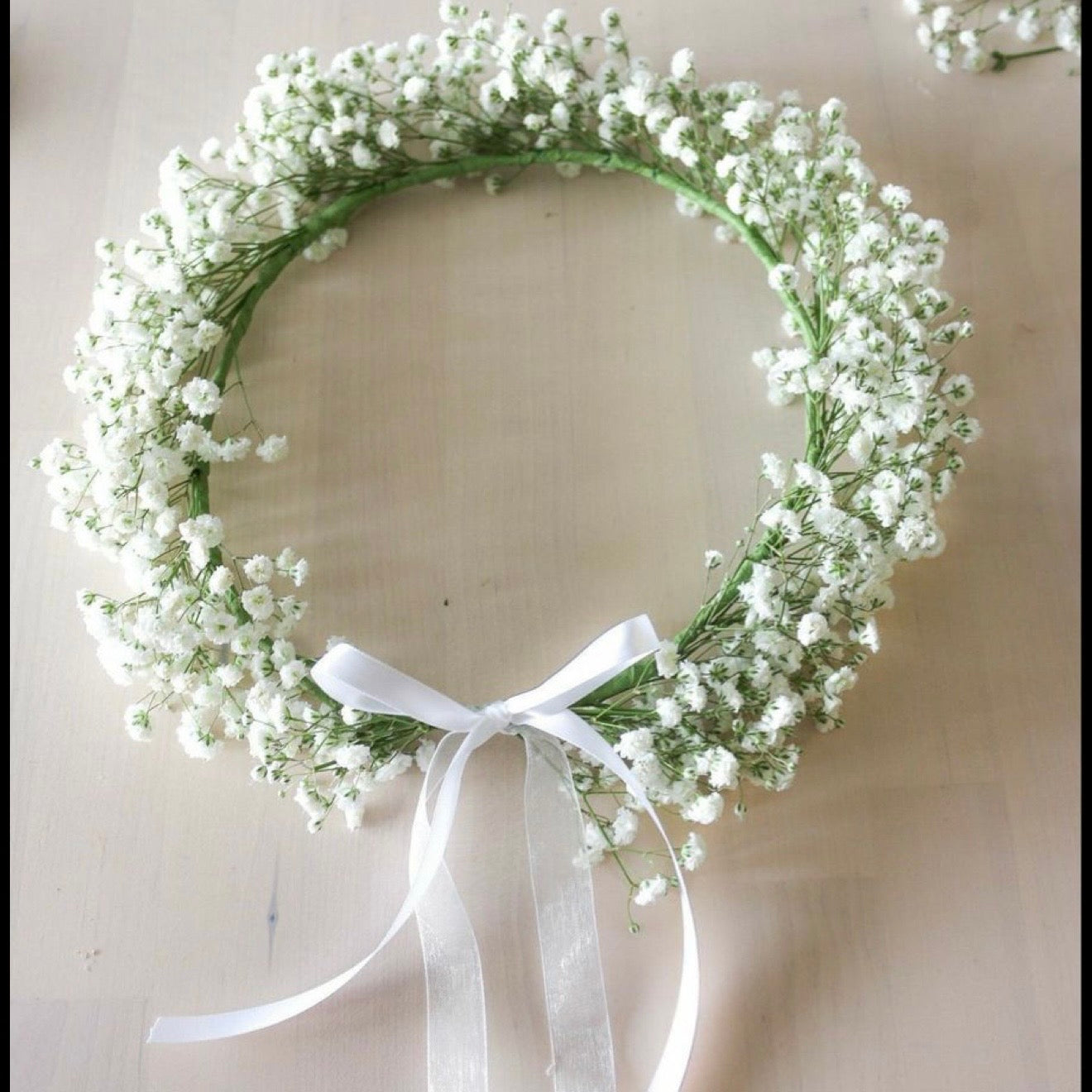 Baby's Breath Fresh Flower Crown/ Real Gypsophila Hear Crown. - Miami Flower Store Same-Day Delivery Fort Lauderdale Brickell Aventura Las Olas Hallendale Beach Hollywood Sunny Isles