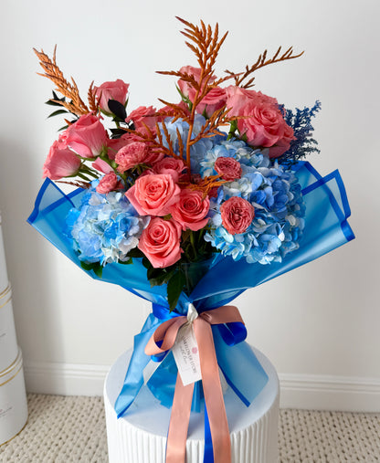 Miami Marlins Bouquet In A Vase - Miami Flower Store Same-Day Delivery Fort Lauderdale Brickell Aventura Las Olas Hallendale Beach Hollywood Sunny Isles