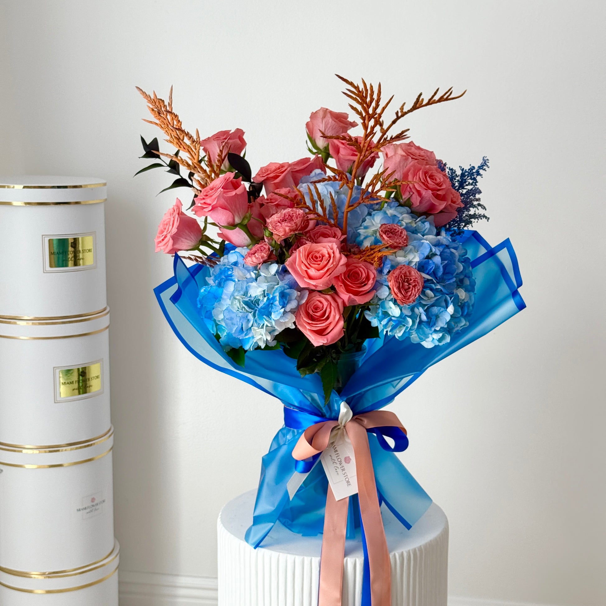 Miami Marlins Bouquet In A Vase - Miami Flower Store Same-Day Delivery Fort Lauderdale Brickell Aventura Las Olas Hallendale Beach Hollywood Sunny Isles