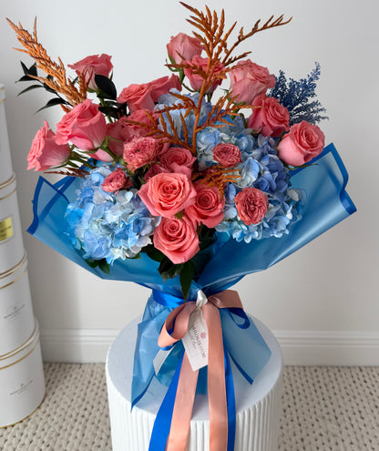 Miami Marlins Bouquet In A Vase - Miami Flower Store Same-Day Delivery Fort Lauderdale Brickell Aventura Las Olas Hallendale Beach Hollywood Sunny Isles