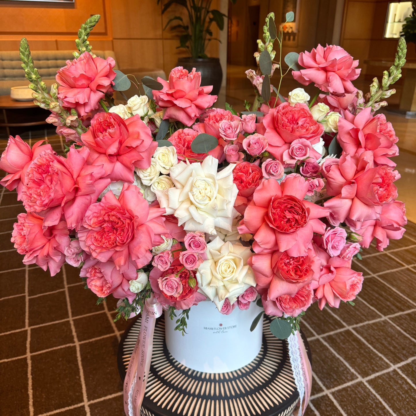 Orange, Pink, & White Rose Flower Mixed Bouquet In A Box - Miami Flower Store Same-Day Delivery Fort Lauderdale Brickell Aventura Las Olas Hallendale Beach Hollywood Sunny Isles