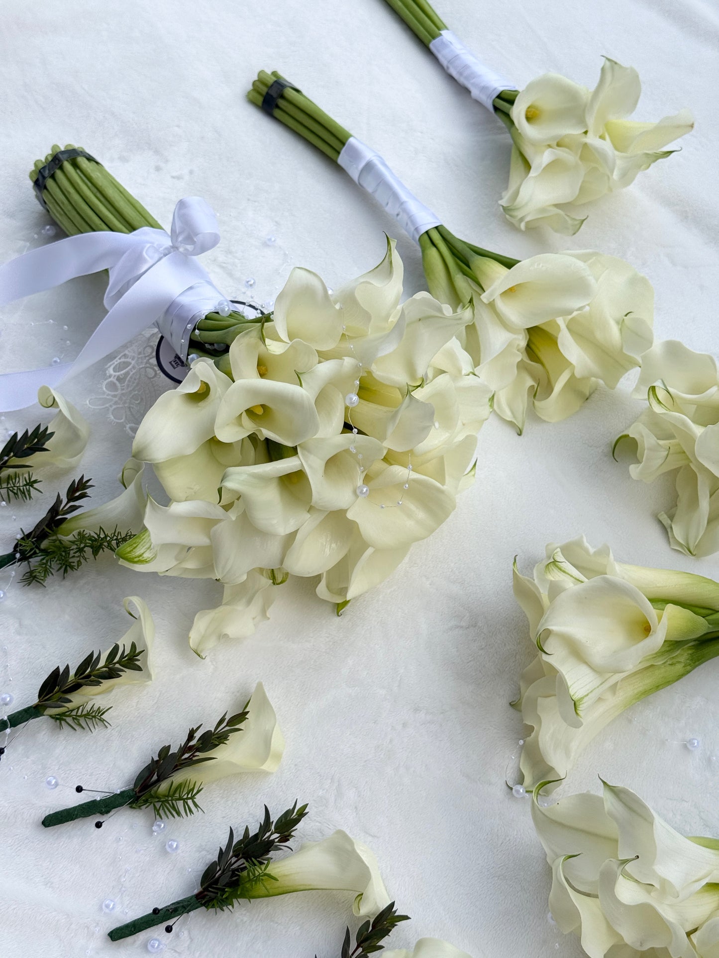 Bridal Bouquet From White Calla Lilies/ Wedding Callas Lilies Bouquet - Miami Flower Store Same-Day Delivery Fort Lauderdale Brickell Aventura Las Olas Hallendale Beach Hollywood Sunny Isles