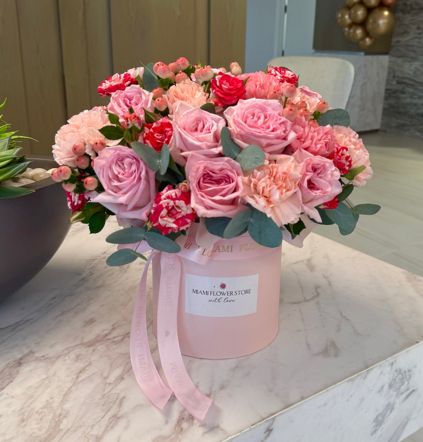 Roses & Carnations Flower Bouquet In A Box - Miami Flower Store Same-Day Delivery Fort Lauderdale Brickell Aventura Las Olas Hallendale Beach Hollywood Sunny Isles