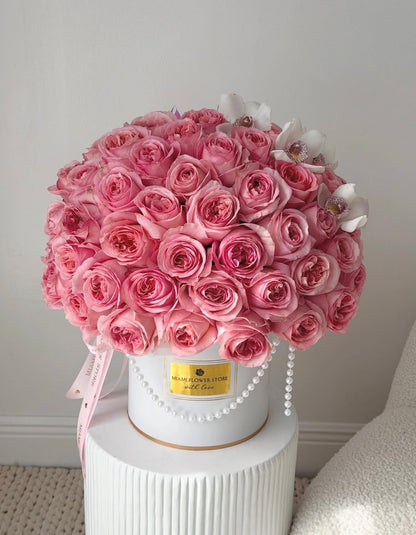 Round Pink Rose Flower Bouquet In A Box With Orchids - Miami Flower Store Same-Day Delivery Fort Lauderdale Brickell Aventura Las Olas Hallendale Beach Hollywood Sunny Isles