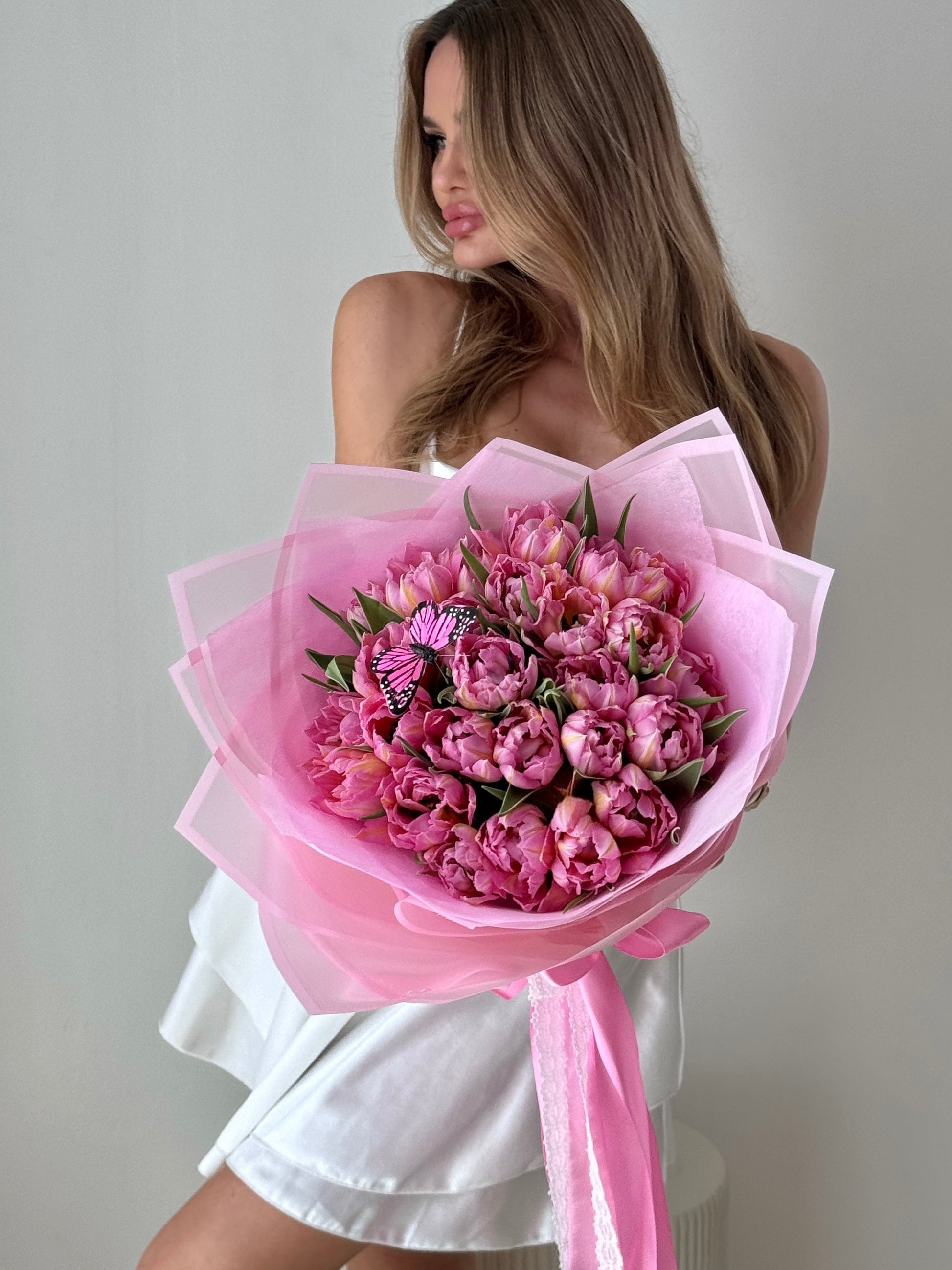 30 Bright Pink Tulip Flower Bouquet - Miami Flower Store Same-Day Delivery Fort Lauderdale Brickell Aventura Las Olas Hallendale Beach Hollywood Sunny Isles