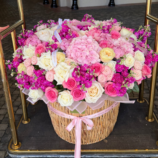 Mixed Roses, Hydrangeas, Spray Roses, & Stock In A Basket - Miami Flower Store Same-Day Delivery Fort Lauderdale Brickell Aventura Las Olas Hallendale Beach Hollywood Sunny Isles