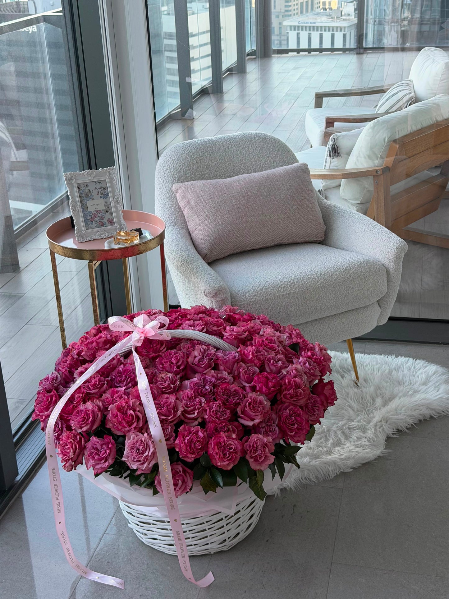 100 Pink Roses Flower Bouquet In Basket| MiamiFlowerStore