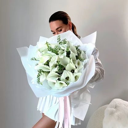 Calla Lilies Flower Bouquet Of 30 White Callas - Miami Flower Store Delivery Fort Lauderdale