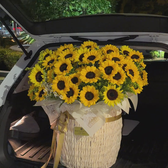 Sunflower Bouquet in A Oversized Basket - Miami Flower Store Same-Day Delivery Fort Lauderdale Brickell Aventura Las Olas Hallendale Beach Hollywood Sunny Isles